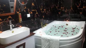 هتل سارای تبریز - حمام 