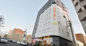 هتل آپارتمان استقبال تبریز - نمای بیرونی 