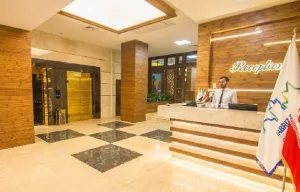 هتل آزادی تبریز	 - پذیرش