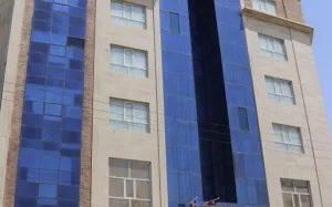 هتل آپارتمان ایرانیکا اهواز - نمای بیرونی