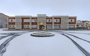 مهمانسرای جهانگردی جلفا - نمای بیرونی 