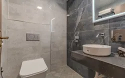 مهمانسرای جهانگردی جلفا - سرویس بهداشتی 