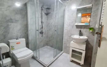 هتل دنیز بندر انزلی - سرویس بهداشتی و حمام 