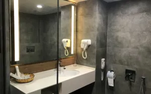 هتل سفیدکنار بندر انزلی - سرویس بهداشتی 