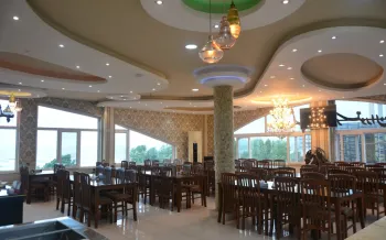 هتل آرکا بندر انزلی - رستوران