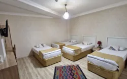 هتل بوتیک ایده آل اردبیل - اتاق 4 تخته (4 تخت 1 نفره)