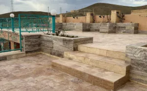 اقامتگاه بومگردی گلجان زنجان - نمای محوطه 
