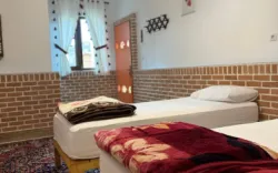 اقامتگاه بومگردی گلجان زنجان - اتاق 2 تخته (2 تخت 1 نفره)