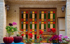 اقامتگاه سنتی ددمان زنجان - نمای محوطه 