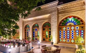 هتل بوتیک زنجان - نمای محوطه
