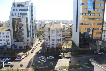 هتل شبستان رشت - نمای بیرونی 
