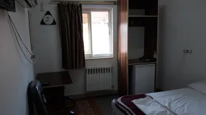 هتل غدیر رشت - اتاق 2 تخته (1 تخت 2 نفره)