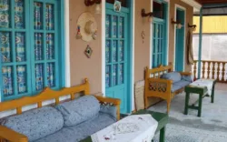 اقامتگاه بومگردی کتام رشت - نمای بیرونی