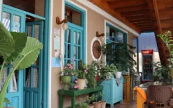 اقامتگاه بومگردی کتام رشت - نمای بیرونی