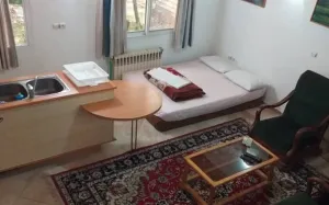 متل گل سرخ نوشهر - اتاق 2 تخته (1 تخت 2 نفره)