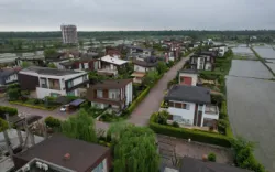 مجتمع گردشگری دشت نور - نمای بیرونی