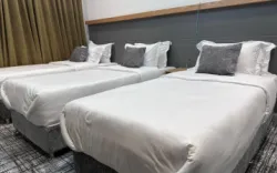 مجتمع گردشگری دشت نور - اتاق 3 تخته (3 تخت 1 نفره)