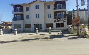 هتل آپارتمان پارسا کلاردشت - نمای بیرونی 