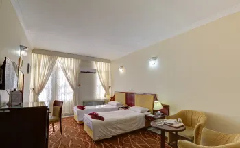 هتل جهانگردی سمنان - اتاق 2 تخته (2 تخت 1 نفره)