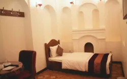 هتل بوتیک اسفنجان سمنان - اتاق 1 تخته (1 تخت 2 نفره)