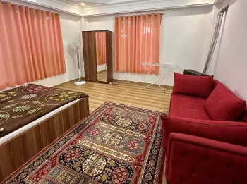 اقامتگاه بومگردی اورس شاهرود - نمای اتاق 