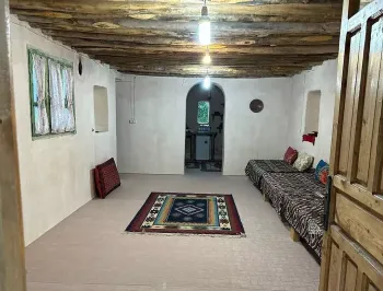 اقامتگاه بومگردی اورس شاهرود - نمای اتاق 
