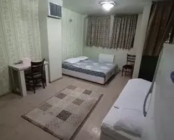 هتل ماکو ماکو - اتاق 3 تخته (1 تخت 2 نفره 1 تخت 1 نفره)