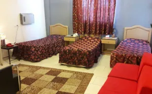 هتل آزادی آبادان - اتاق 3 تخته (3 تخت 1  نفره)