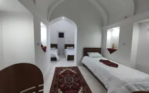 اقامتگاه سنتی عمارت پدری شوشتر - نمای اتاق 