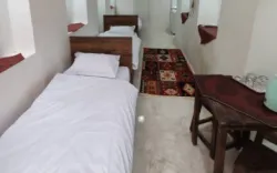 اقامتگاه سنتی عمارت پدری شوشتر - نمای اتاق 