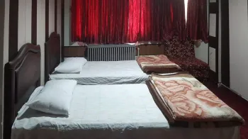 هتل سامان بانه - اتاق 2 تخته (2 تخت 1 نفره)