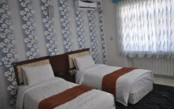 مهمانسرا جهانگردی سنندج - اتاق 2 تخته (2 تخت 1 نفره)