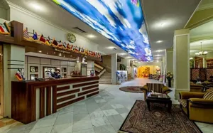 هتل جهانگردی بیرجند - لابی 