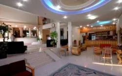 هتل قائم بیرجند - لابی 