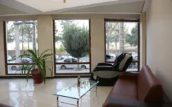 هتل مهربد فیروزه میبد - لابی 