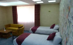 هتل علمدار بافق - اتاق 2 تخته (2 تخت 1 نفره)