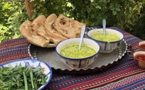 اقامتگاه بومگردی سرای جهانگرد مهریز - منو غذایی 