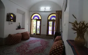 اقامتگاه بومگردی حاجی خان تفت - نمای اتاق 