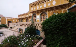 اقامتگاه بومگردی صبا ابرکوه - نمای بیرونی 
