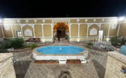 اقامتگاه بومگردی صبا ابرکوه - نمای بیرونی 