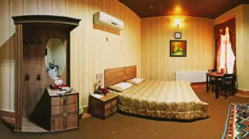 هتل سنتی عماد نظام فردوس - اتاق 2 تخته (1 تخت 2 نفره)