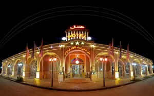 هتل سنتی عماد نظام فردوس - نمای بیرونی 