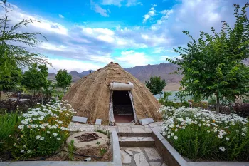 مجتمع اقامتی گلستانکوه خوانسار - نمای محوطه 