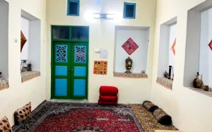 اقامتگاه بومگردی سرای کربلایی فریدون گلپایگان - نمای اتاق 