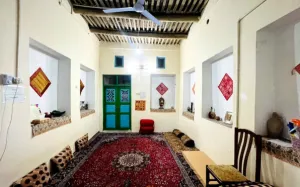 اقامتگاه بومگردی سرای کربلایی فریدون گلپایگان - نمای اتاق 