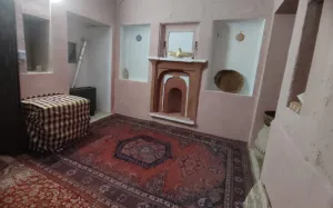 اقامتگاه بومگردی سرای کربلایی فریدون گلپایگان - نمای اتاق 