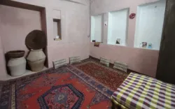 اقامتگاه بومگردی سرای کربلایی فریدون گلپایگان - نمای اتاق