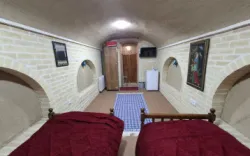 اقامتگاه بومگردی دیوان سالار نائین - اتاق 2 تخته (2 تخت 1 نفره)