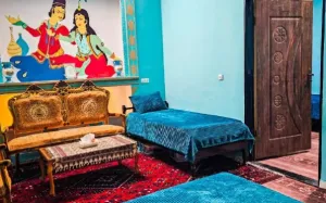 اقامتگاه بومگردی عمارت سرهنگ بادرود - نمای اتاق