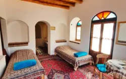 اقامتگاه سنتی افوشتا نطنز - اتاق 2 تخته (2 تخت 1 نفره)